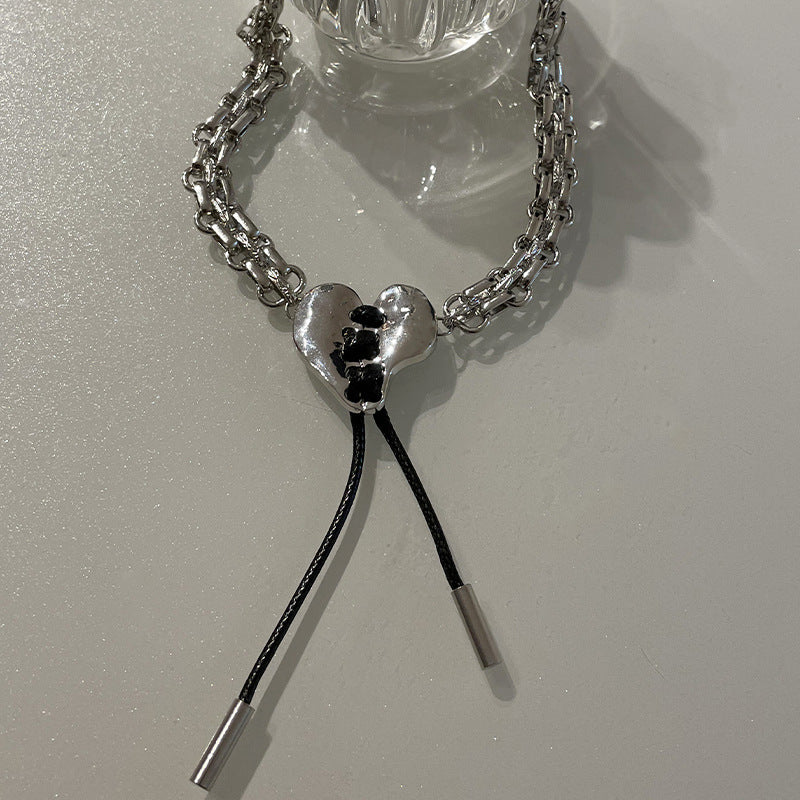 Diseño de collar de tasel de encaje en forma de corazón de mujeres Diseño de interés especial