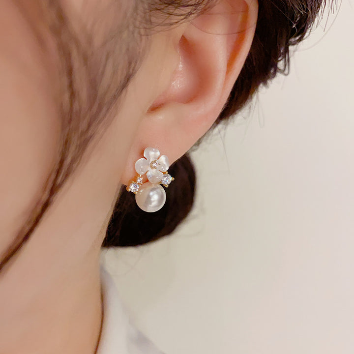 Mori Style Sweet Art Style Fashion Flower Pearl Stud Earrings