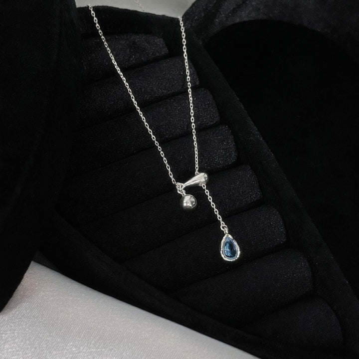 Uma gota de lágrimas colar de pendente de gotas de água azul para mulheres