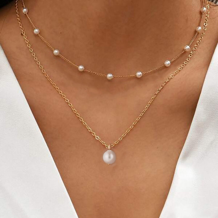 Diseño de collar de perlas barroco doble capa