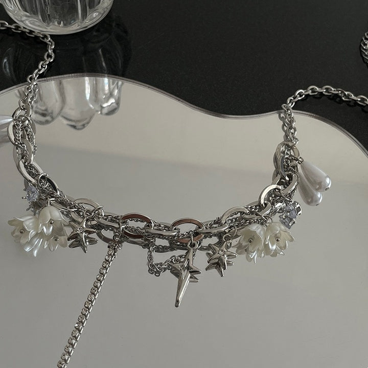 White Flower Stitching Pearl Tassel Necklace