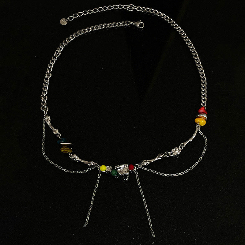 Unregelmäßige Farbkies Quasten Halskette