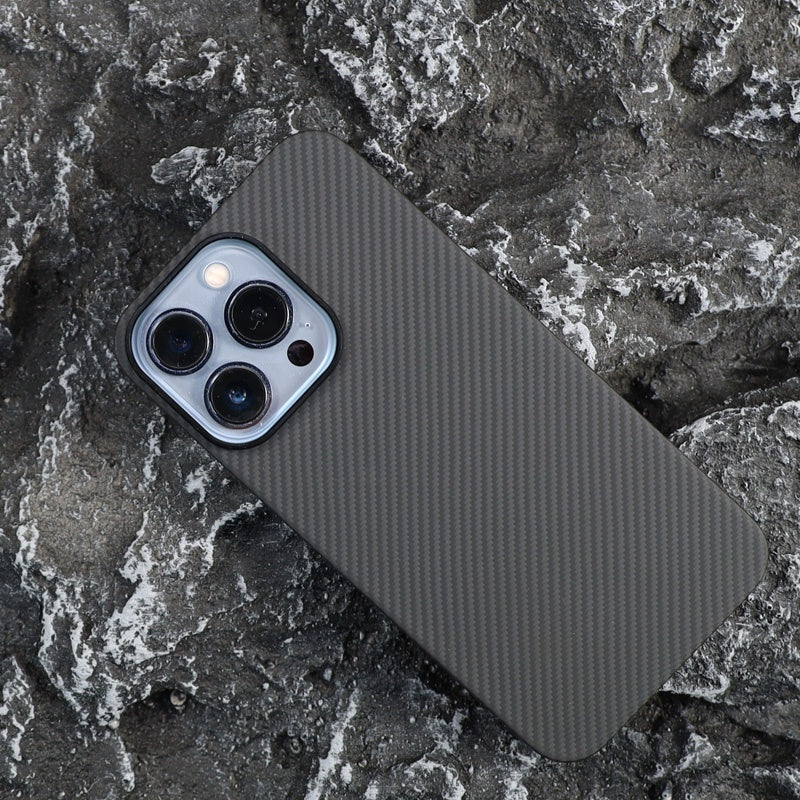 Fine linjer 600D Ultra-Thin All-Wrapped Carbon Fiber Phone Case