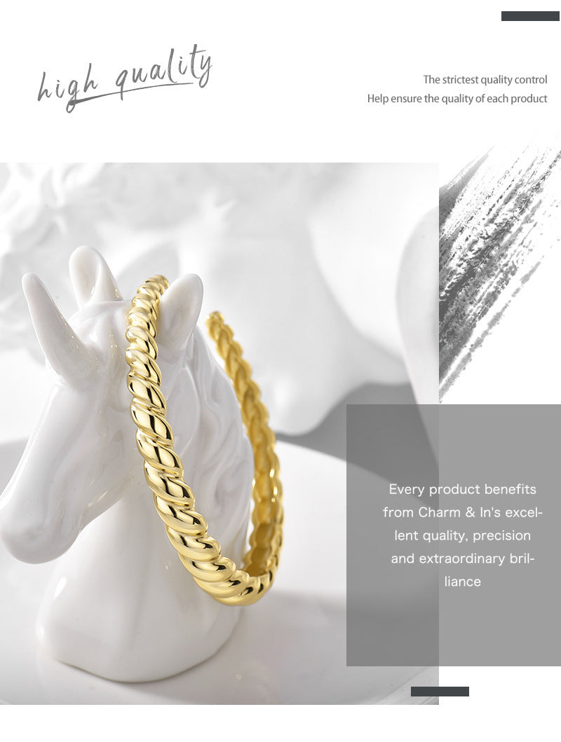 Europese en Amerikaanse 18K gouden armband Opening Verstelbaar eenvoudig Croissant Hennep Patroon messing