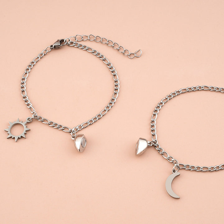 Set di bracciale a forma magnetica a forma di cuore della luna