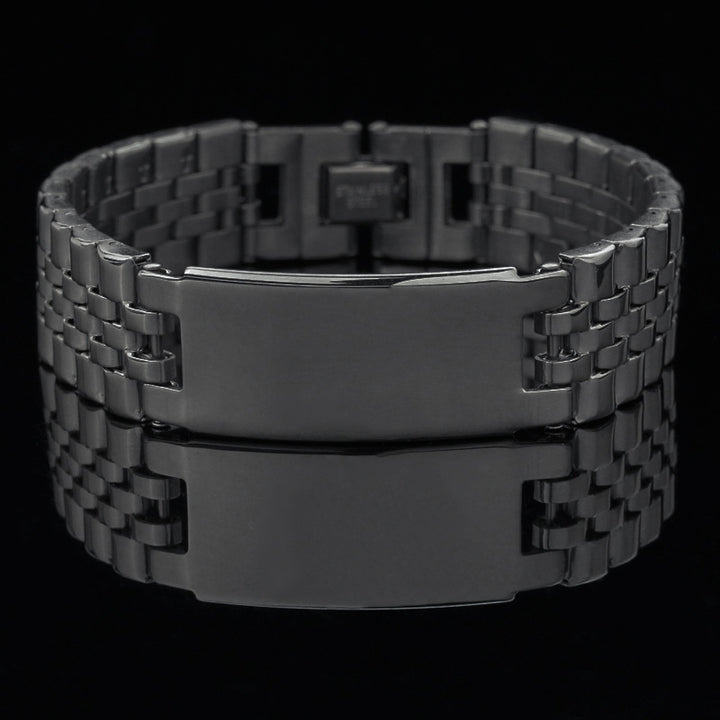 Fashionable Stainless Steel Curved Bracelet