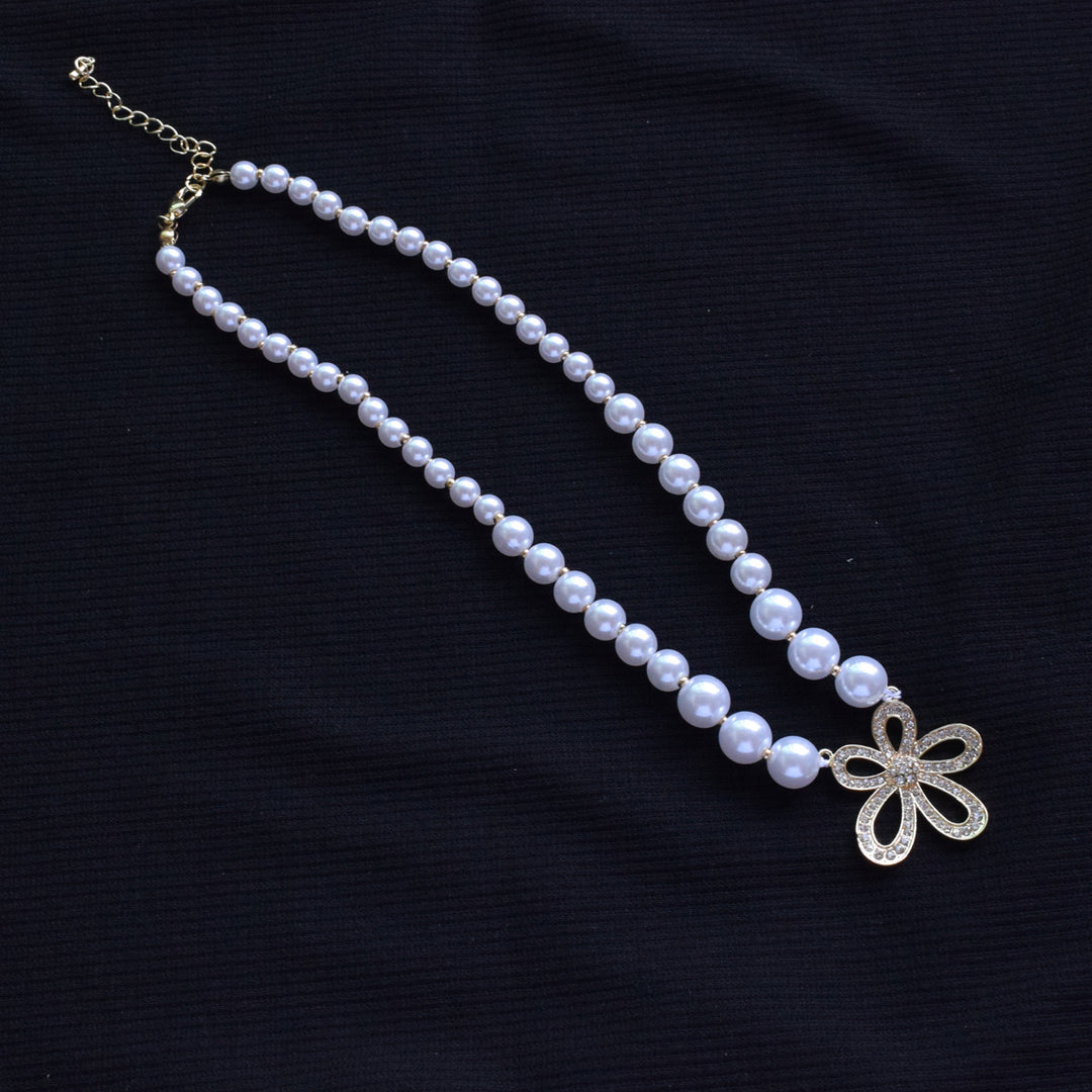 Women's Fashion Flower Bead Bow Necklace