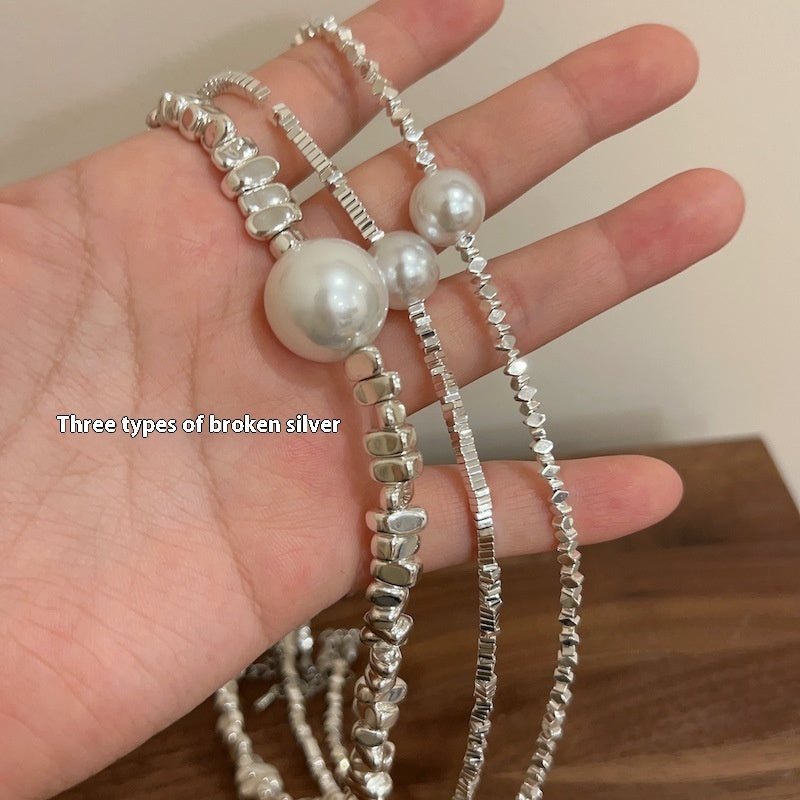 Pequeñas piezas de collar de perlas plateadas cadena de clavícula de gargantilla femenina