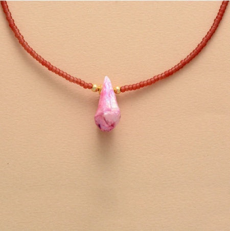 RomanticQuartz Seed Beads Short Pendant Necklace
