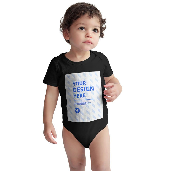 Bruk en behagelig baby med kort ermet romper
