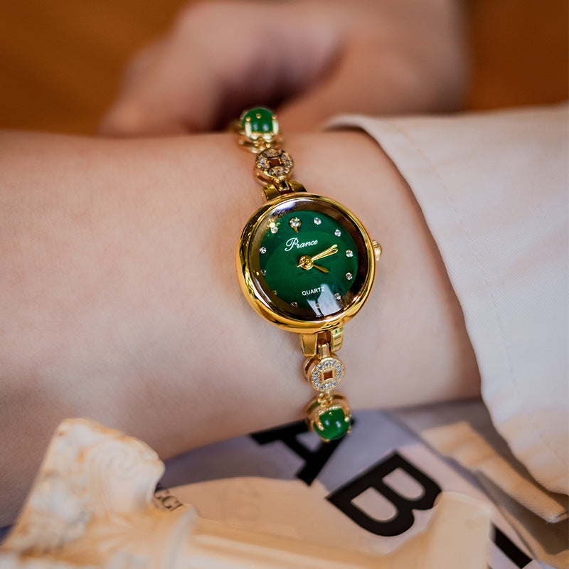 Kadın Bakır Para Bilezik Chalcedony Jade Watch