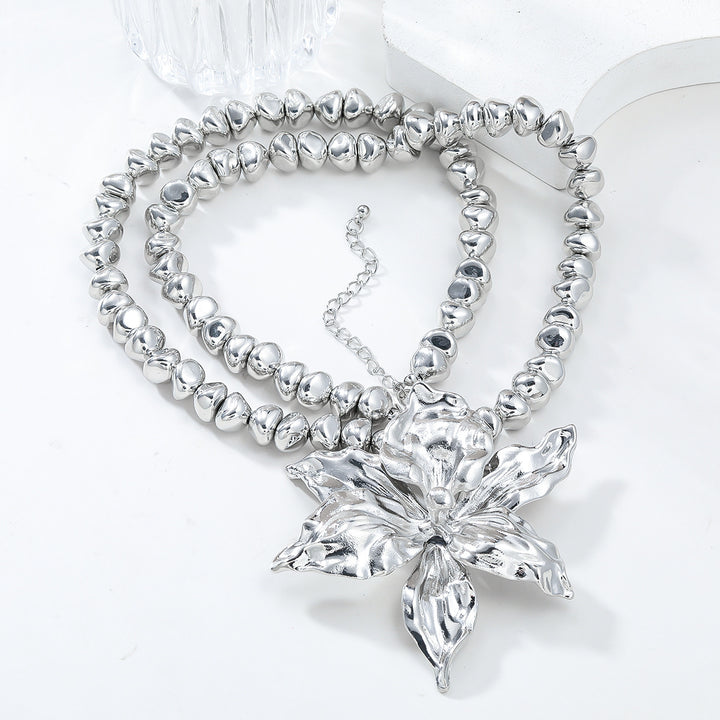 Silver Beads Chain Flower Pendant Exaggerated Ladies Necklace