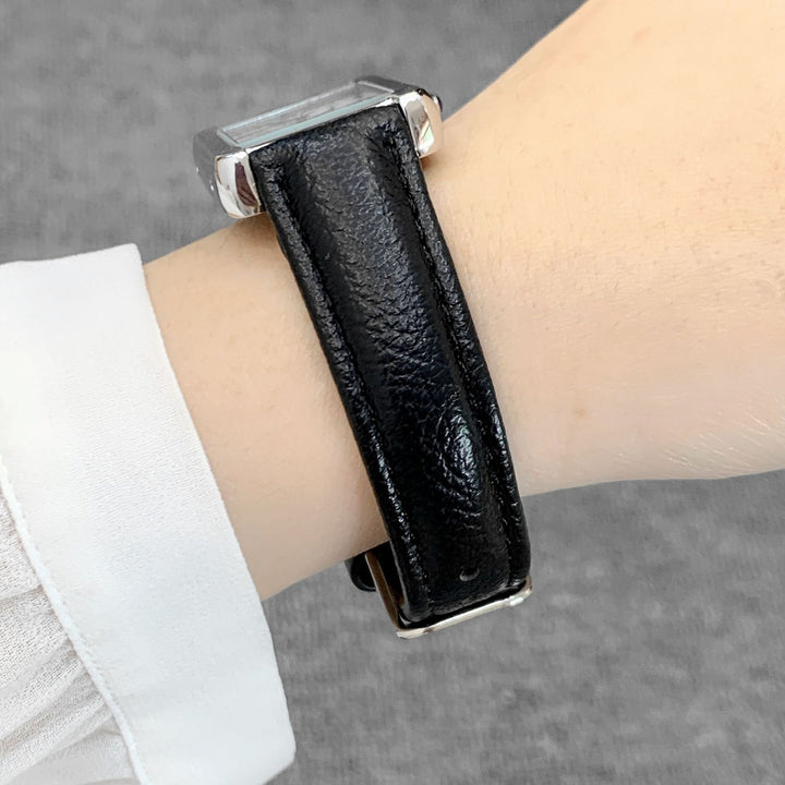 Rectangulaire de la ceinture de femmes montre le quartz à l'échelle romaine