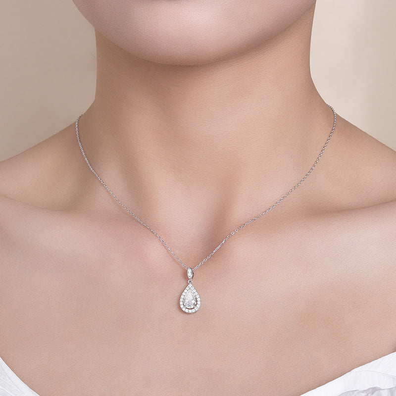 Water Drop 15 Karat Necklace All-match Moissanite Clavicle Chain S925 Silver 18K Gold Plating