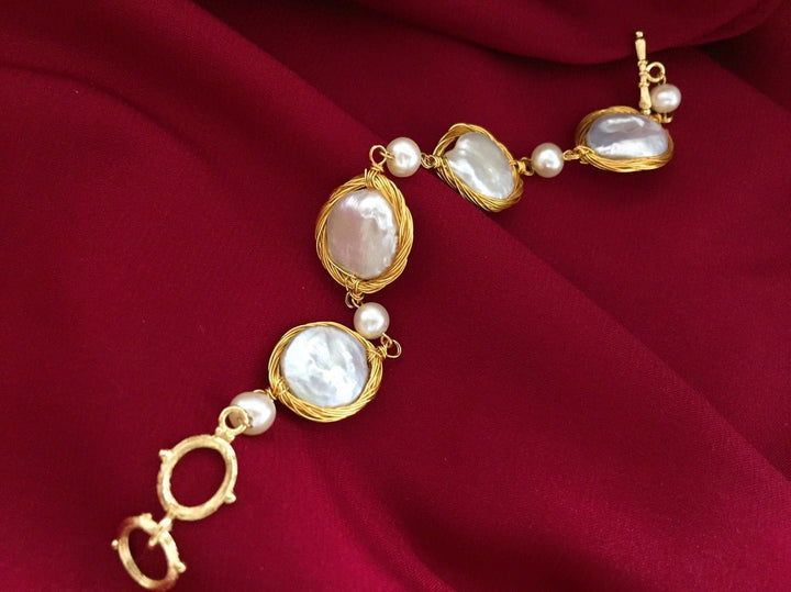 Women's Fashion Freshwater Button Pearl Bracelet