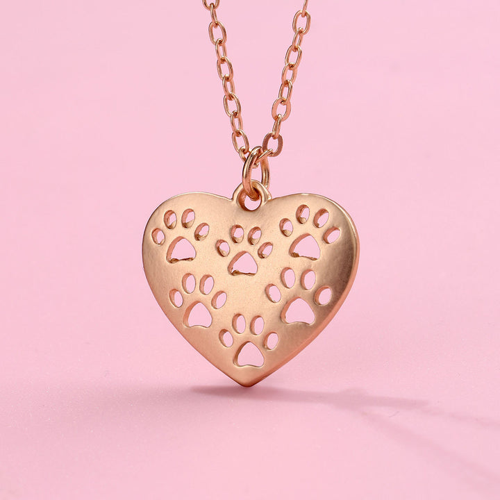 Collier de patte de chat coeur alliage de design creux