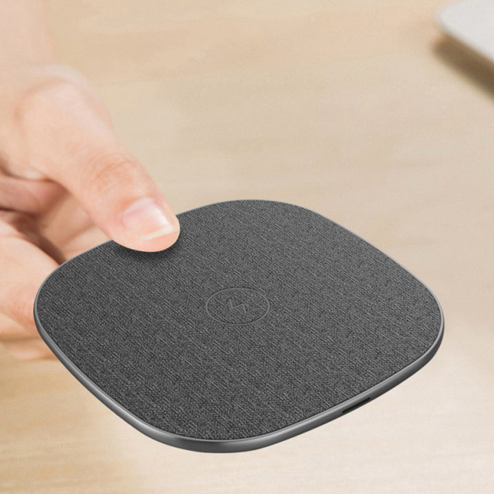 Metallduk Wrapper Leather Wireless Charger