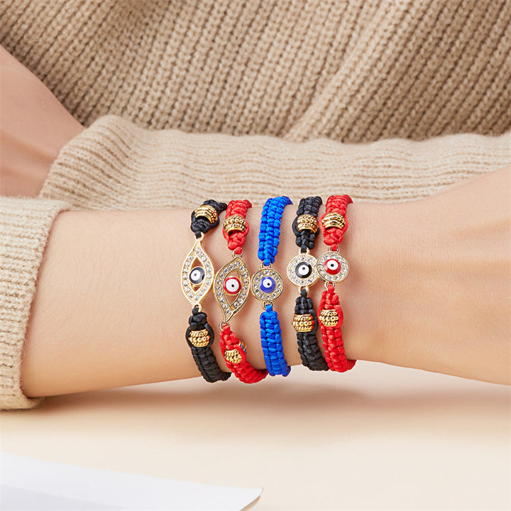 Faisean Retro Diamonds Eyes Bracelet fite