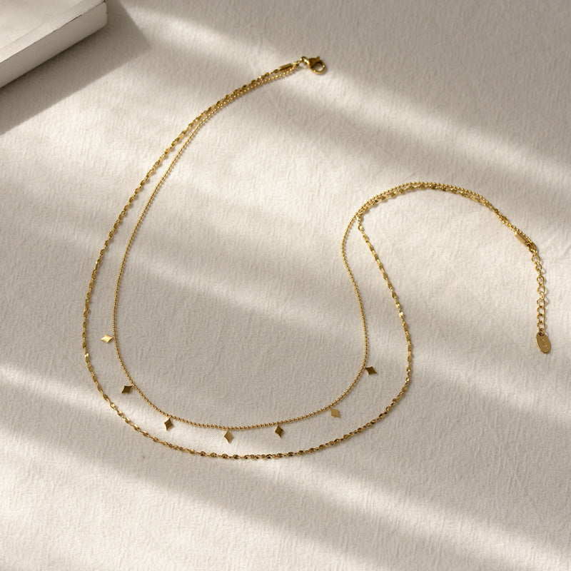 Multi -Rhombus -Pailletten doppelte Schicht runde Perlenblätterketten -Halsketten -Blütenschlüsselkette