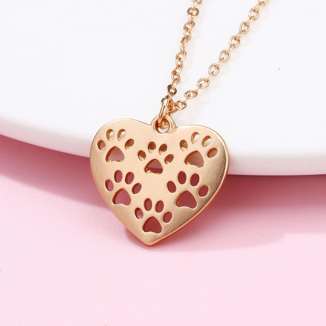 Collier de patte de chat coeur alliage de design creux