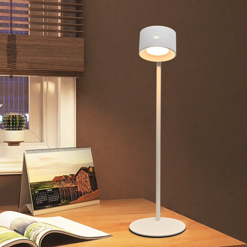 Magnetisch tastbare LED -USB -oplaadbare tafellamp 360 Rotel draadloze afstandsbedieningsbureau Lichten thuis slaapkamer wand nachtlampje