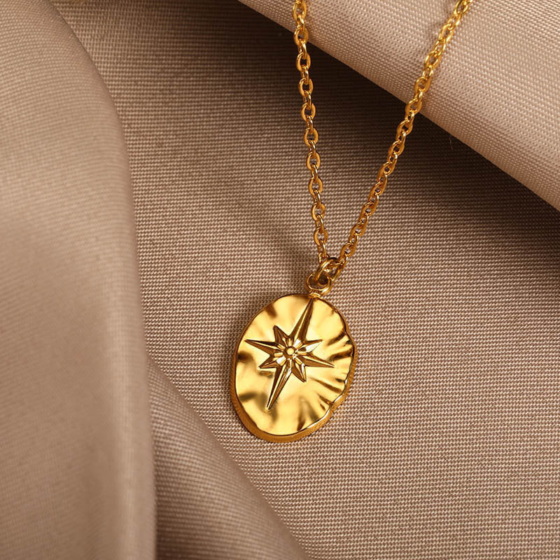 Niche Design Round Plate Pendant Necklace Simple