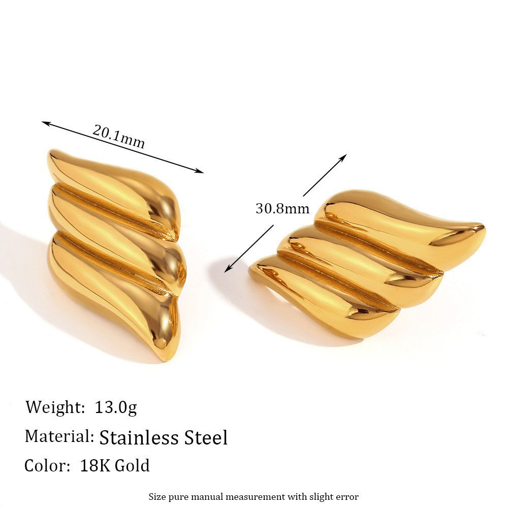 Personligt rostfritt stål Guldtemperament Treskikts vinge örhängen