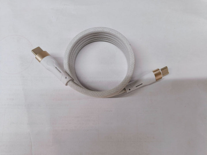Магнитно съхранение PD Бързо зареждане Typec Magic Rope Woven Data Cable
