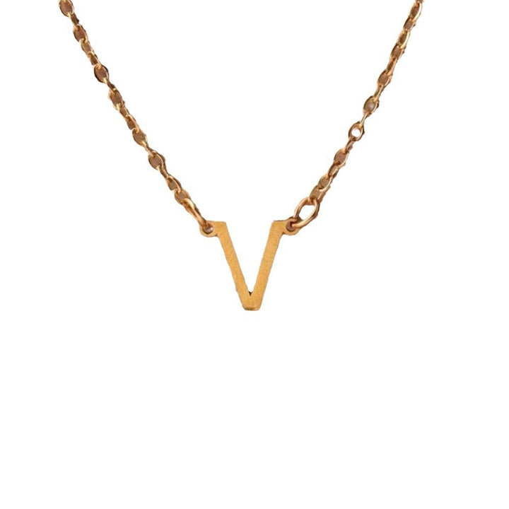 Collier de 26 lettres mode simple en acier inoxydable L'or ne s'est pas s'estompé