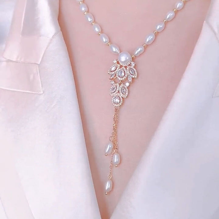 Modepersönlichkeit Süßwasserperlen Halskette weiblich