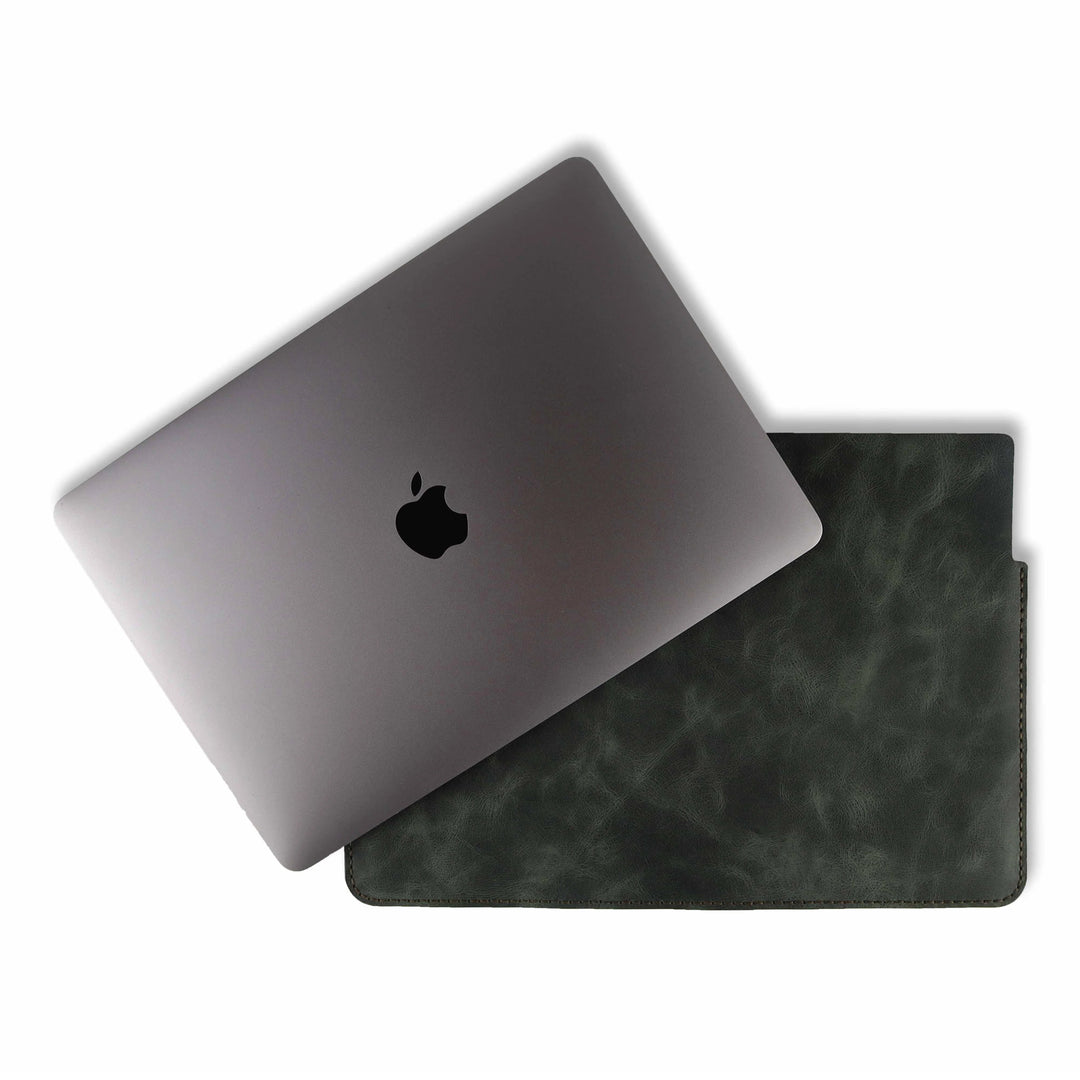 Macbook Pro 16 Düz Deri Kılıf